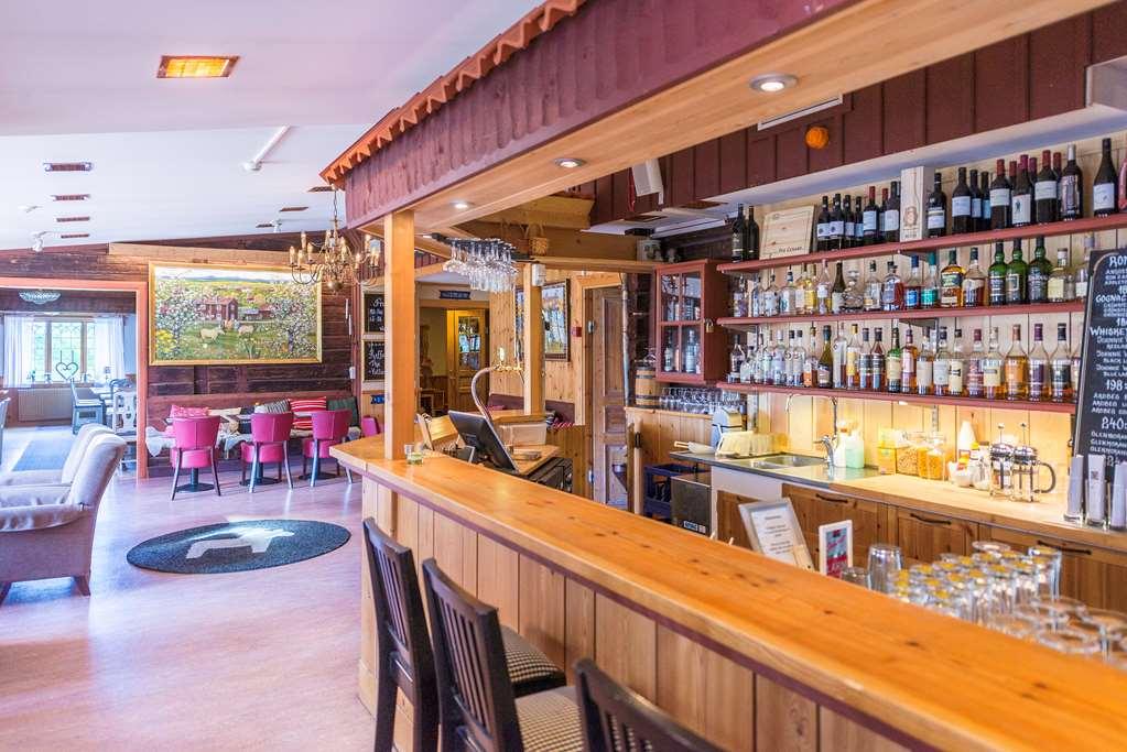 Hotell Klockargarden 塔尔伯格 餐厅 照片