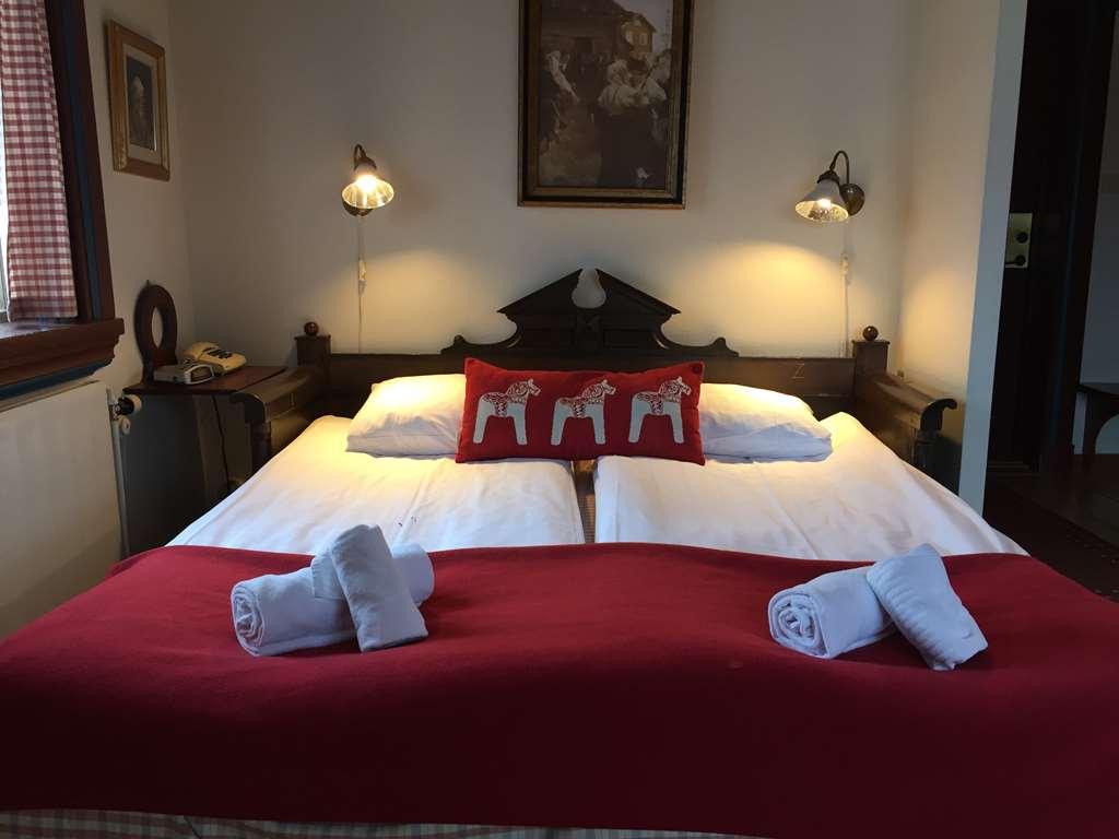 Hotell Klockargarden 塔尔伯格 设施 照片