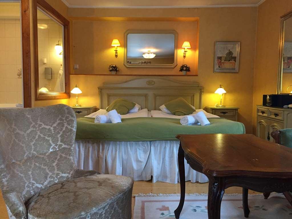 Hotell Klockargarden 塔尔伯格 设施 照片